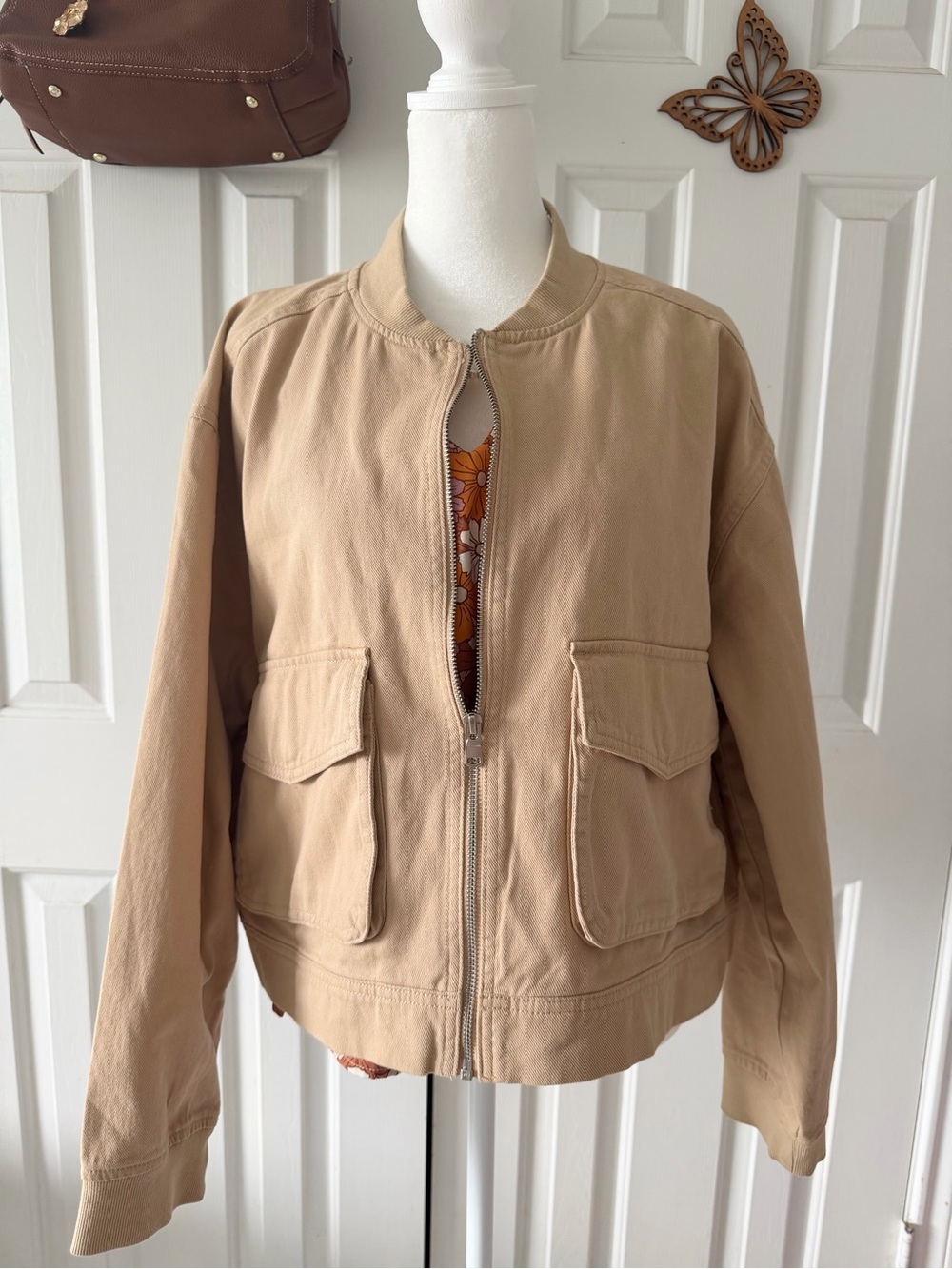 Nicole Miller Tan Bomber Jacket with Front Flap Pockets